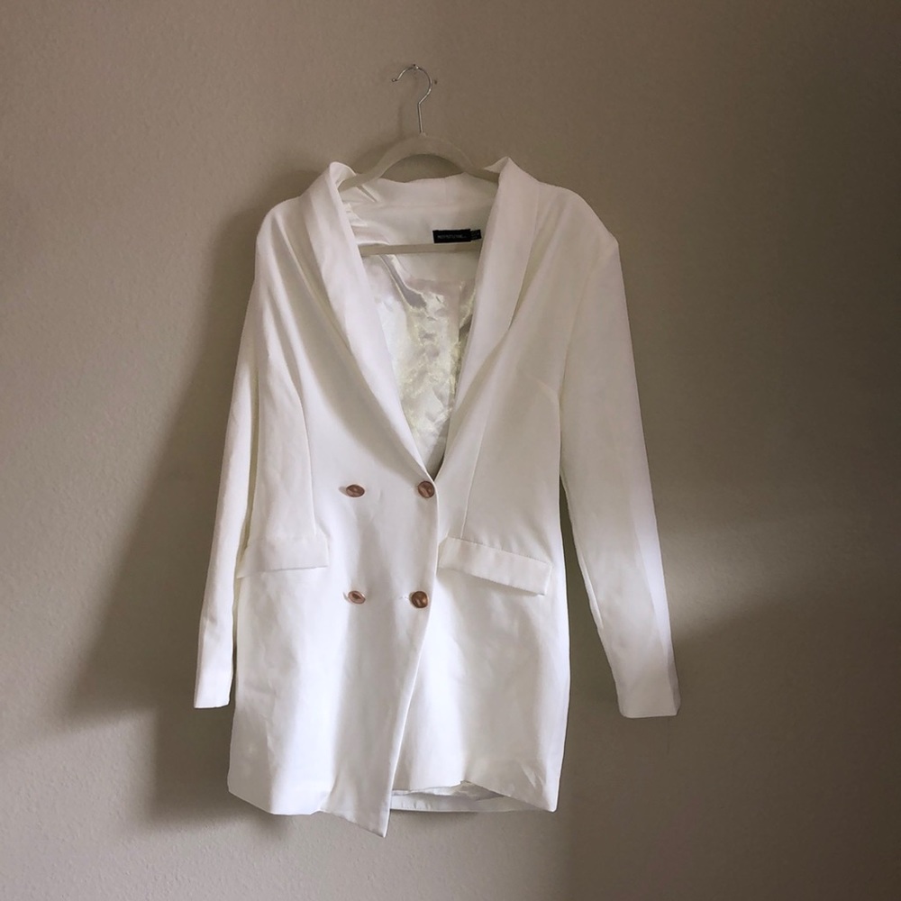 Pretty Little Thing blazer dress